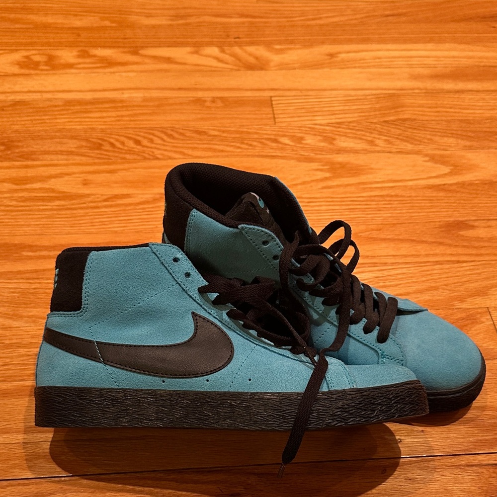 Nike Teal and Black Men’s Sb Blazer Mid Sneakers